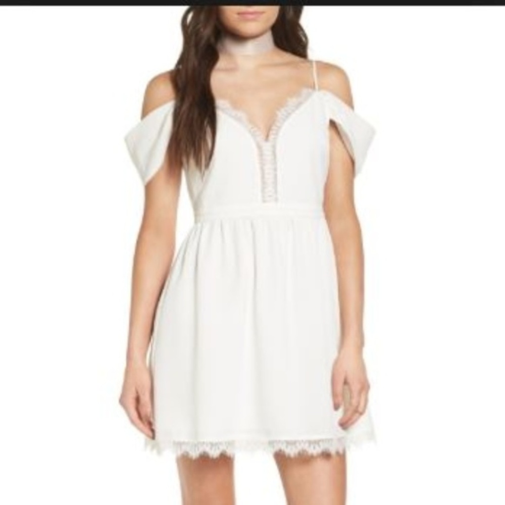 WAYF Bluff Lace Cold Shoulder Boho Mini Dress *